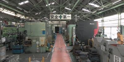 プレス工場のドローン撮影
